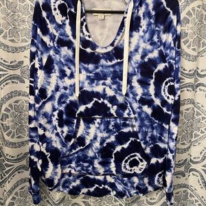Koolaburra by UGG Navy and White Tie-Dye Hoodie
